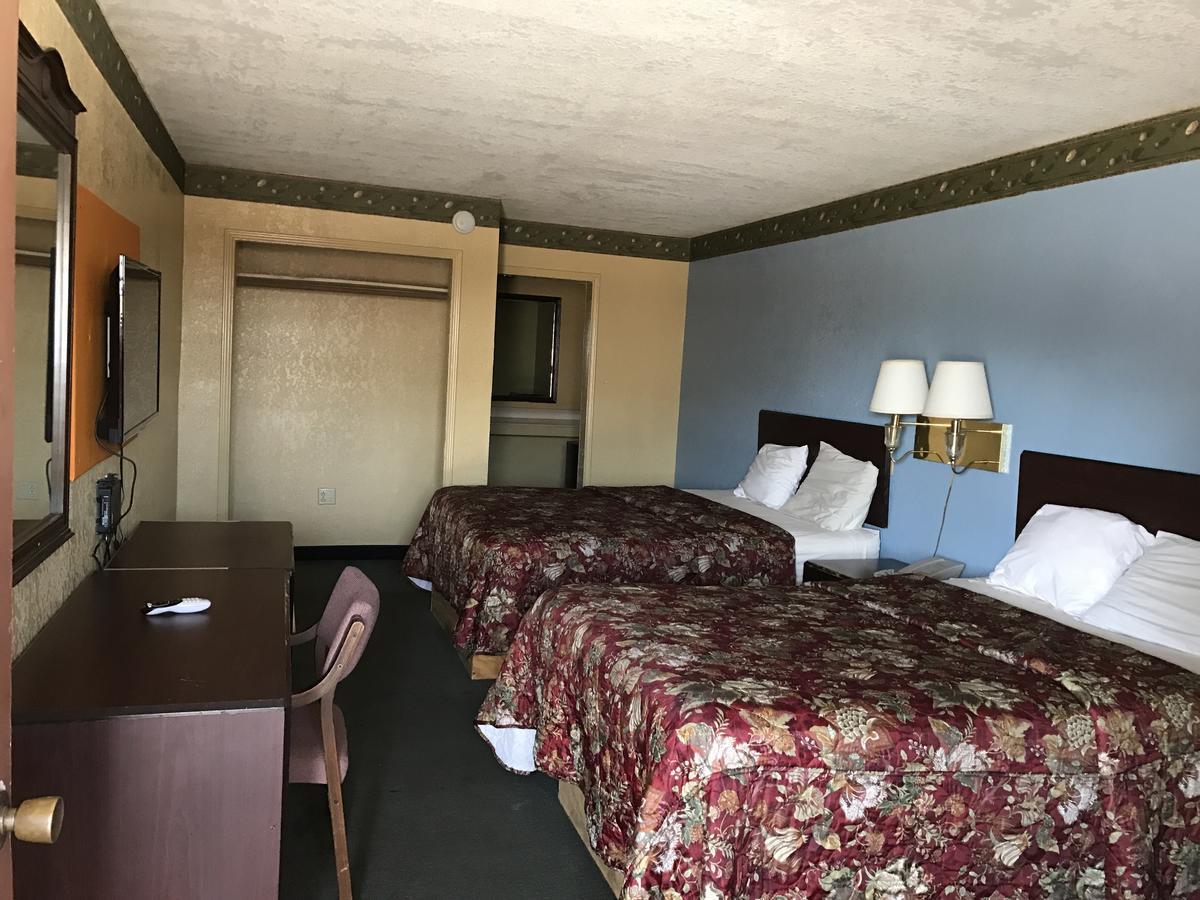 Deluxe Inn Kilgore Exterior photo