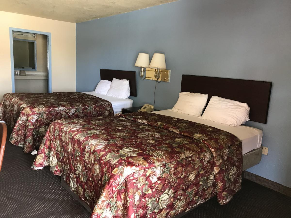 Deluxe Inn Kilgore Exterior photo